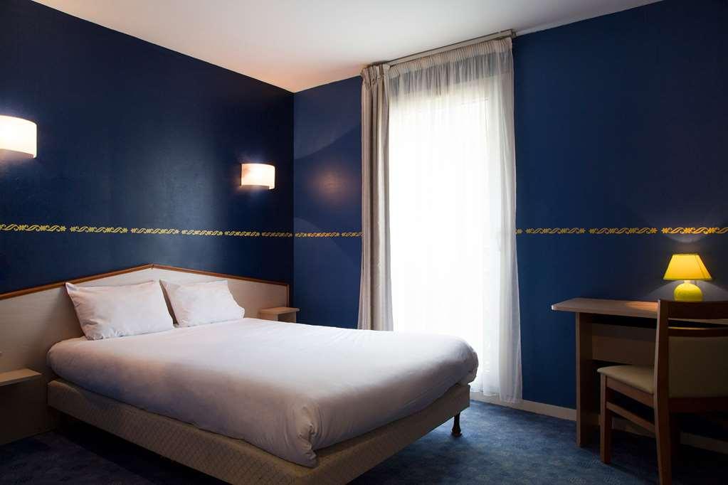 Brit Hotel Le Lion D'Or שינון חדר תמונה