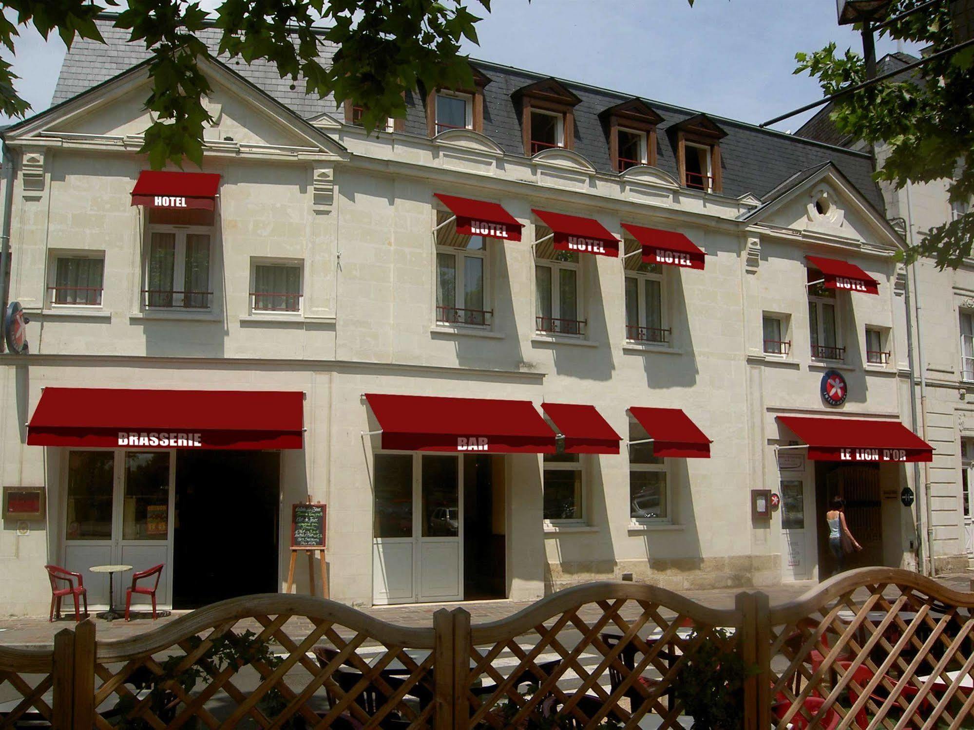 Brit Hotel Le Lion D'Or שינון מראה חיצוני תמונה